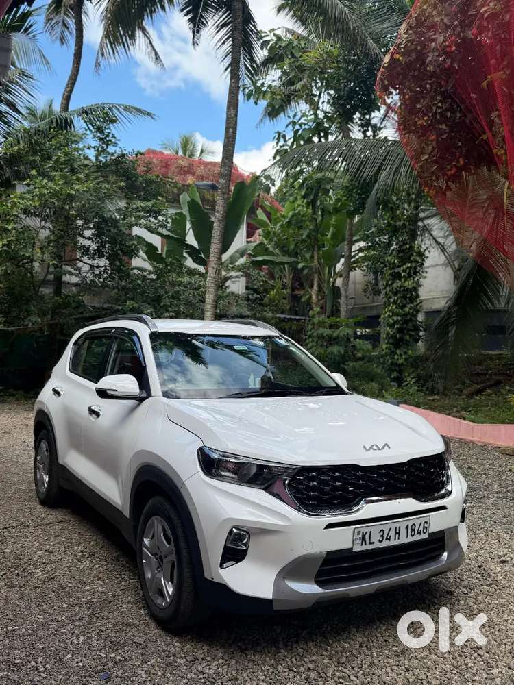 Kia Sonet 2023 Petrol Well Maintained