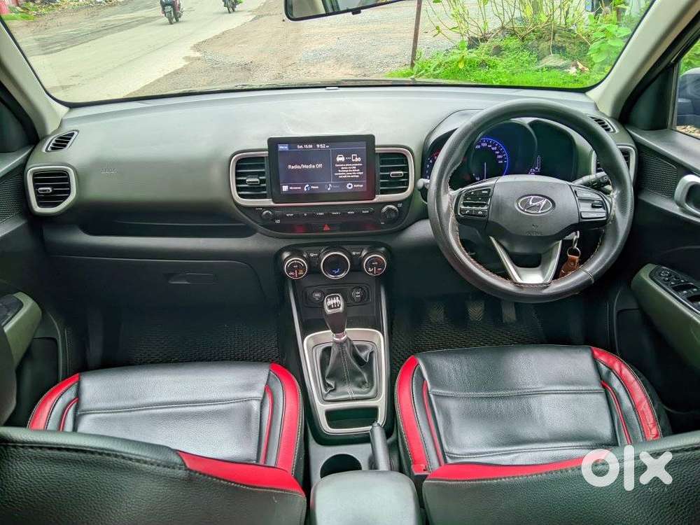 Hyundai Venue, 2021, Petrol