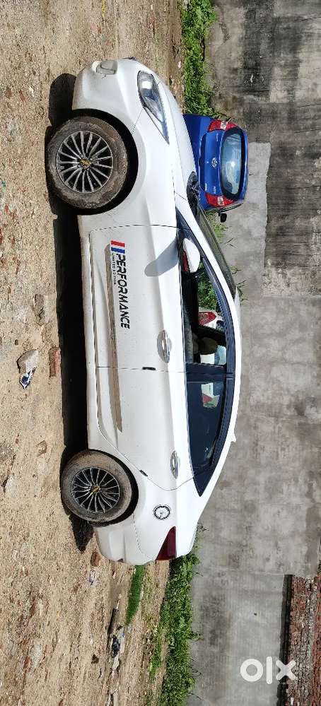 Hyundai Verna Crdi 2014 2nd Owner New Condition Urgent Sell