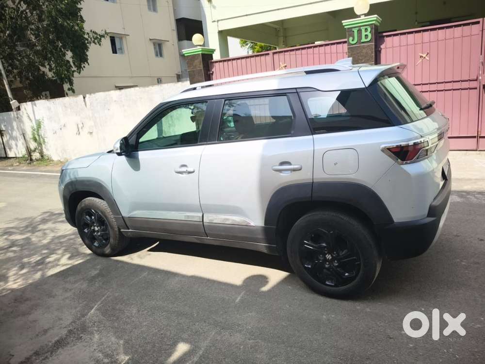 Maruti Suzuki Brezza 1.5 Zxi Smart Hybrid, 2023, Petrol