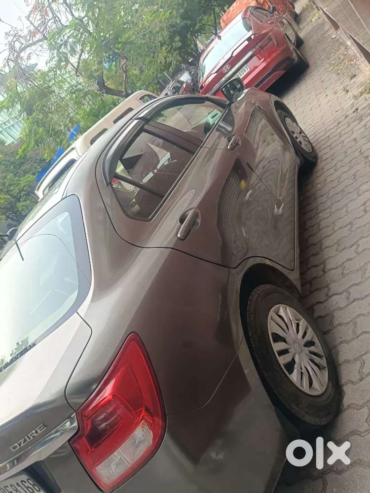 Maruti Suzuki Swift Dzire 2018 Petrol 120000 Km Driven