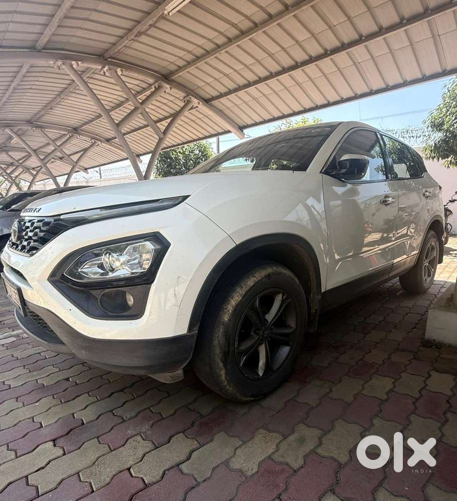 Tata Harrier 2020 Diesel Well Maintained Car With Sunroof