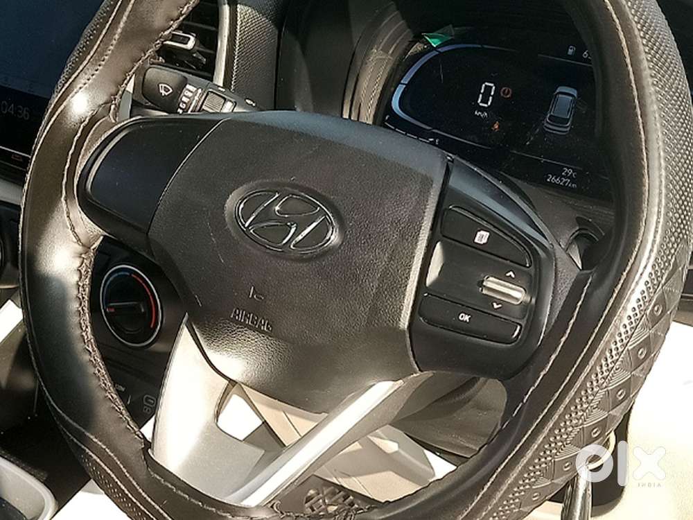 Hyundai Venue E 1.2 Petrol, 2025, Cng & Hybrids