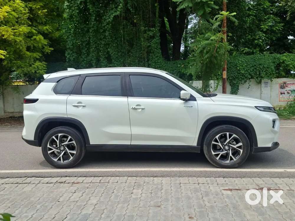 Toyota Urban Cruiser Hyryder 1.5 V Hybrid, 2024, Petrol