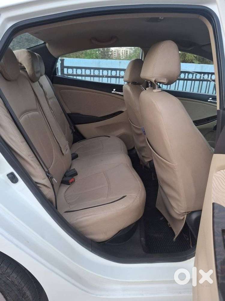 Hyundai Verna Fluidic 1.6 Vtvt Sx, 2013, Petrol