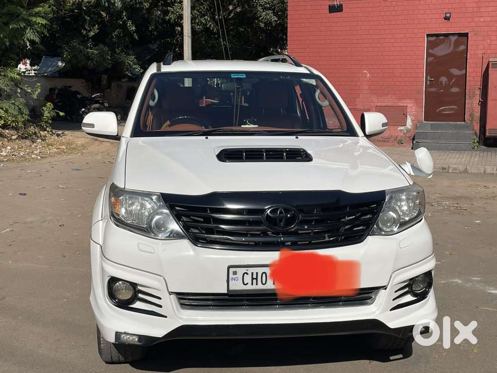 Toyota Fortuner 2011-2016 4x4 At, 2015, Diesel