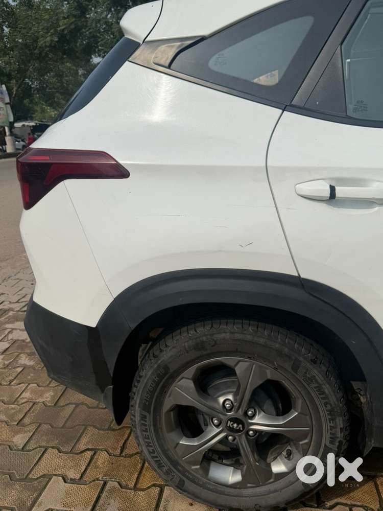 Kia Seltos Petrol 2021