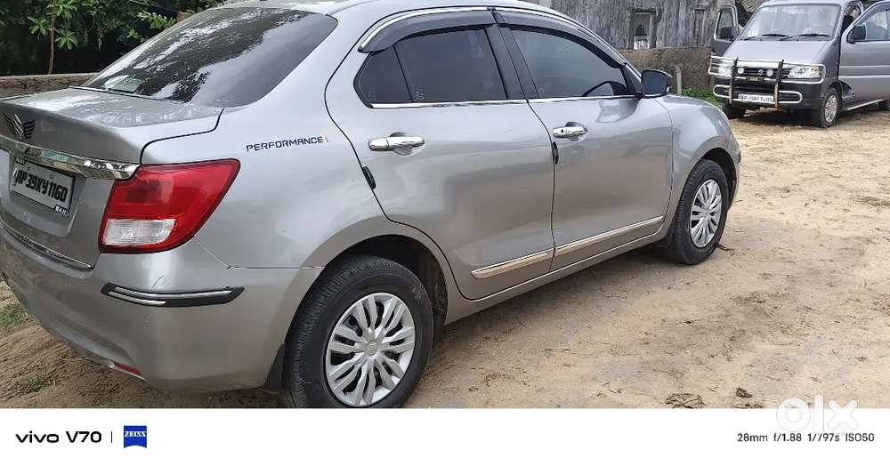 Maruti Suzuki Dzire 2021 Petrol 82000 Km Driven