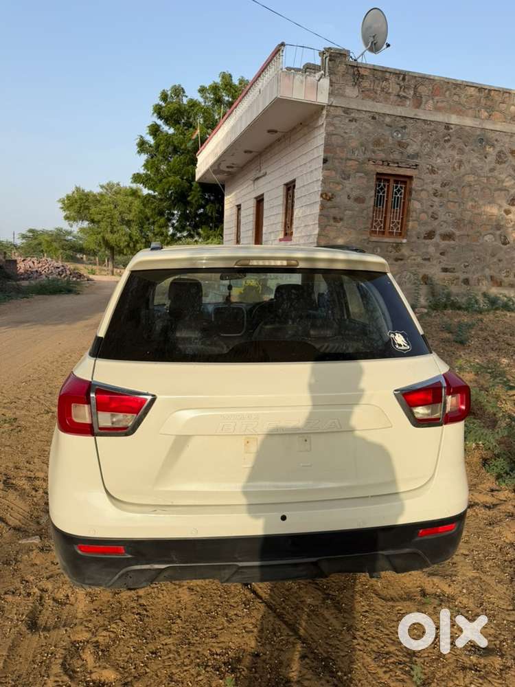Maruti Suzuki Brezza Vdi 2017