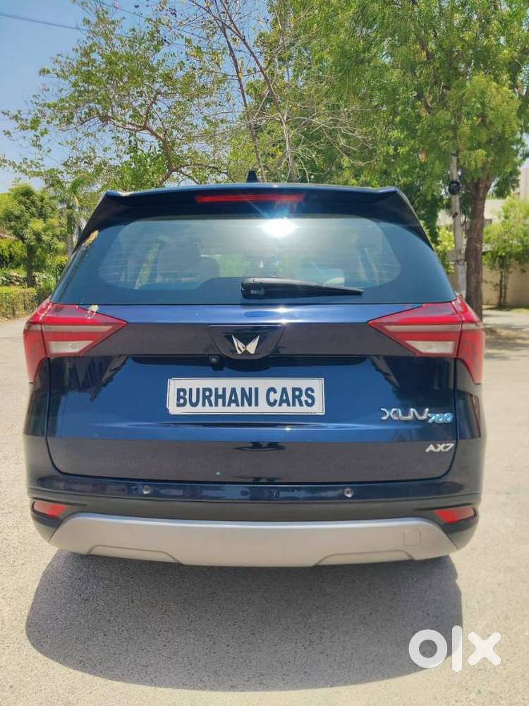 Mahindra Xuv700 2.0 Ax 7 Petrol Mt Str, 2021, Petrol
