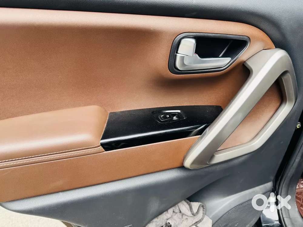 Mahindra Scorpio-n, 2025, Petrol