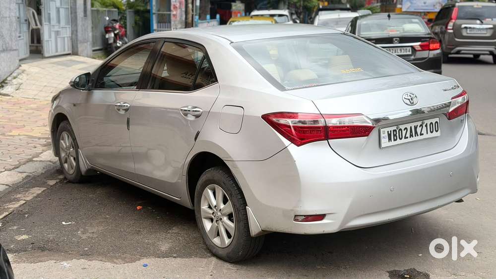 Toyota Corolla Altis 1.8 Sport, 2016, Petrol