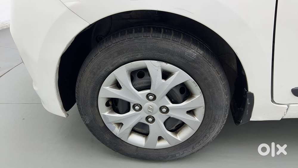 Hyundai Grand I10 1.2 Kappa Sportz, 2015, Petrol