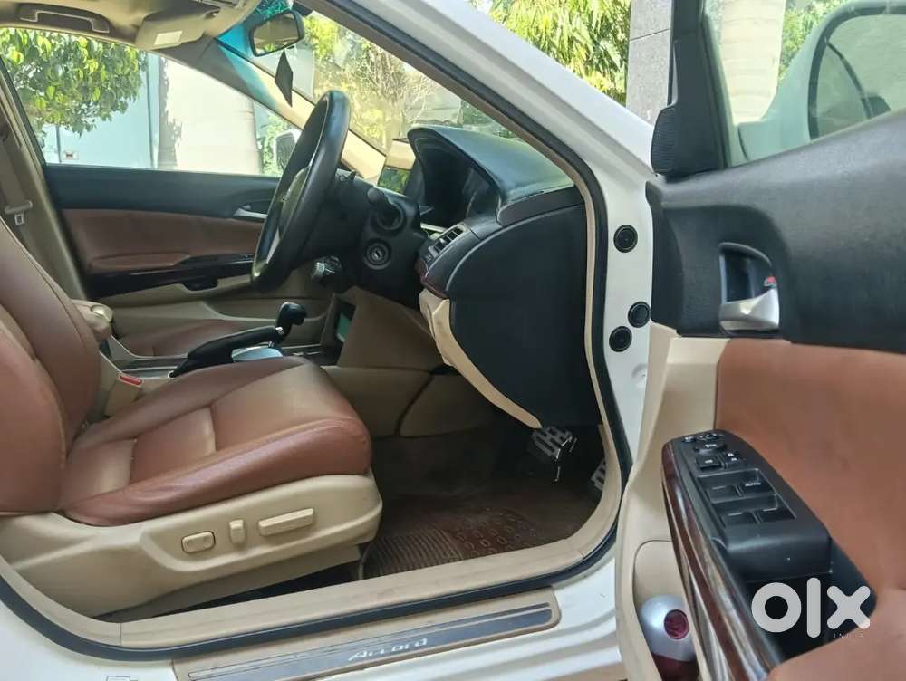 Honda Accord V6 3.5 2010 Petrol Rare One