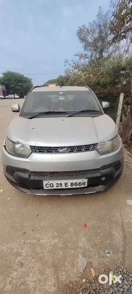 Mahindra Kuv 100 2017 Petrol