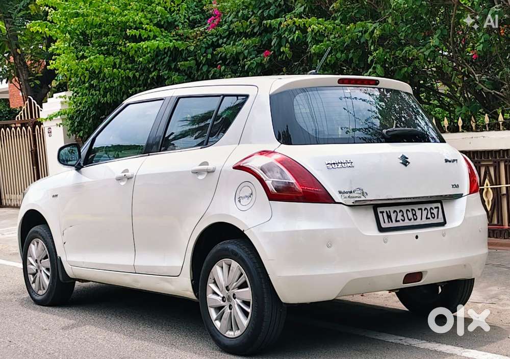 Maruti Suzuki Swift Zxi, 2015, Petrol