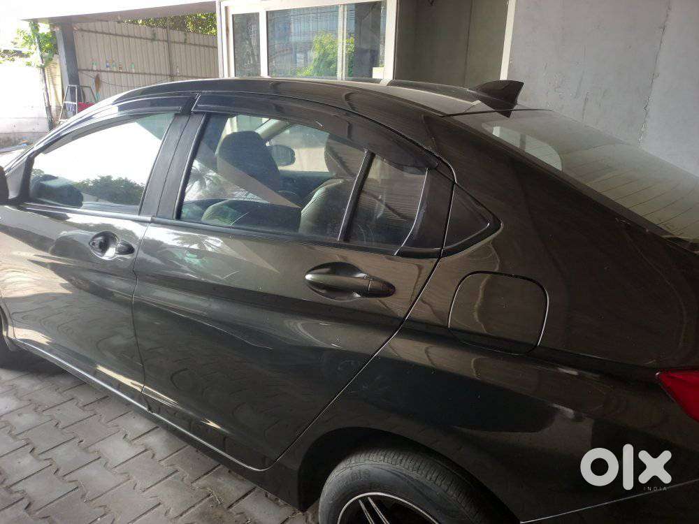 Honda City I-vtec S, 2015, Petrol