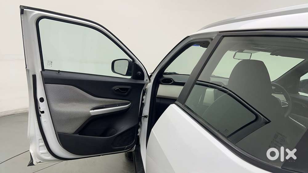 Nissan Magnite 1.0 Xe, 2021, Petrol