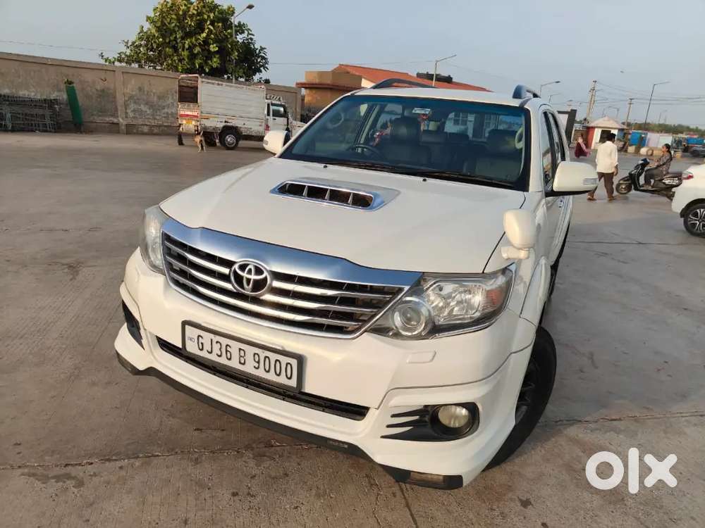Toyota Fortuner 3.0 D-4d Automatic -
2016
