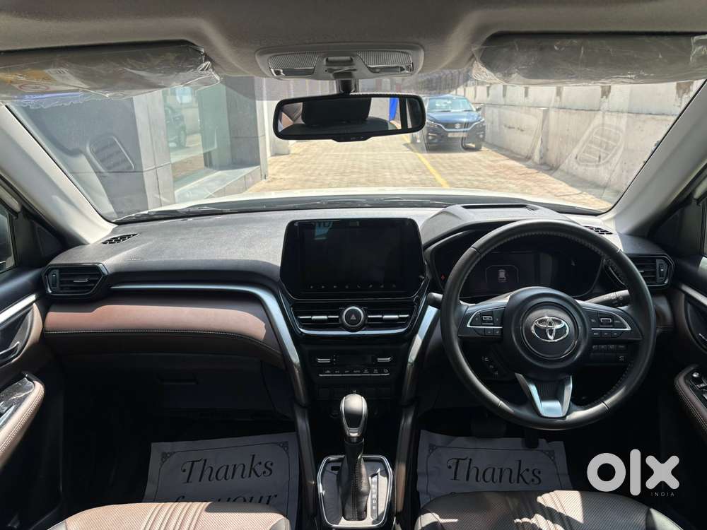 Toyota Urban Cruiser Hyryder 1.5 V Hybrid, 2024