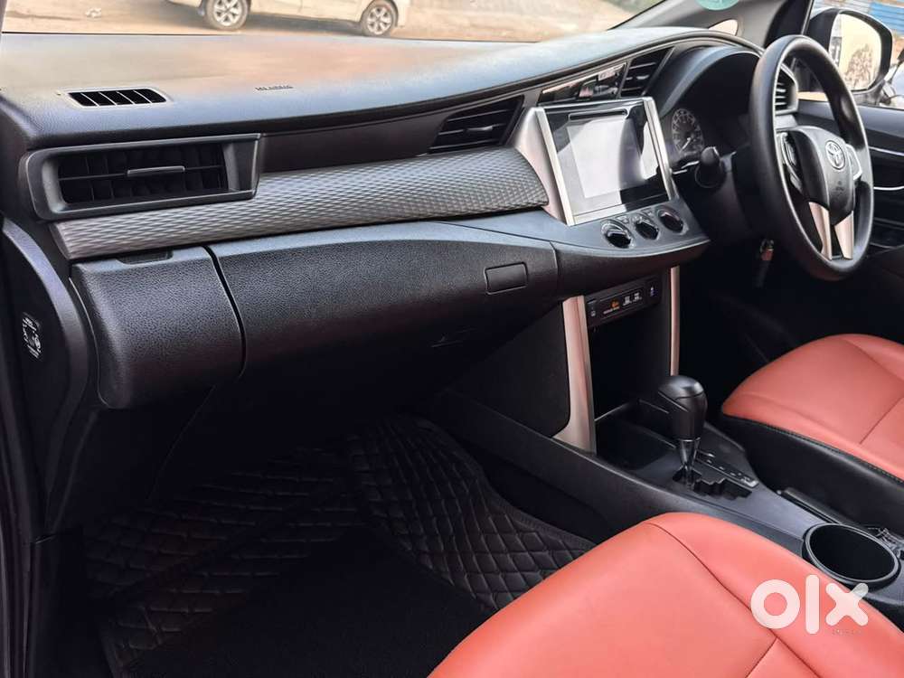 Toyota Innova Crysta [2020-ongoing] 2.4 Gx At 8 Str, 2020, Diesel
