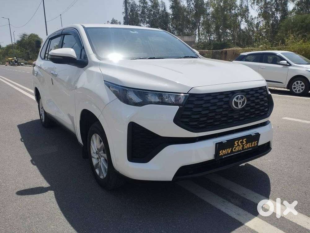 Toyota Innova Hycross 2.0 Gx 8 Str, 2024, Petrol