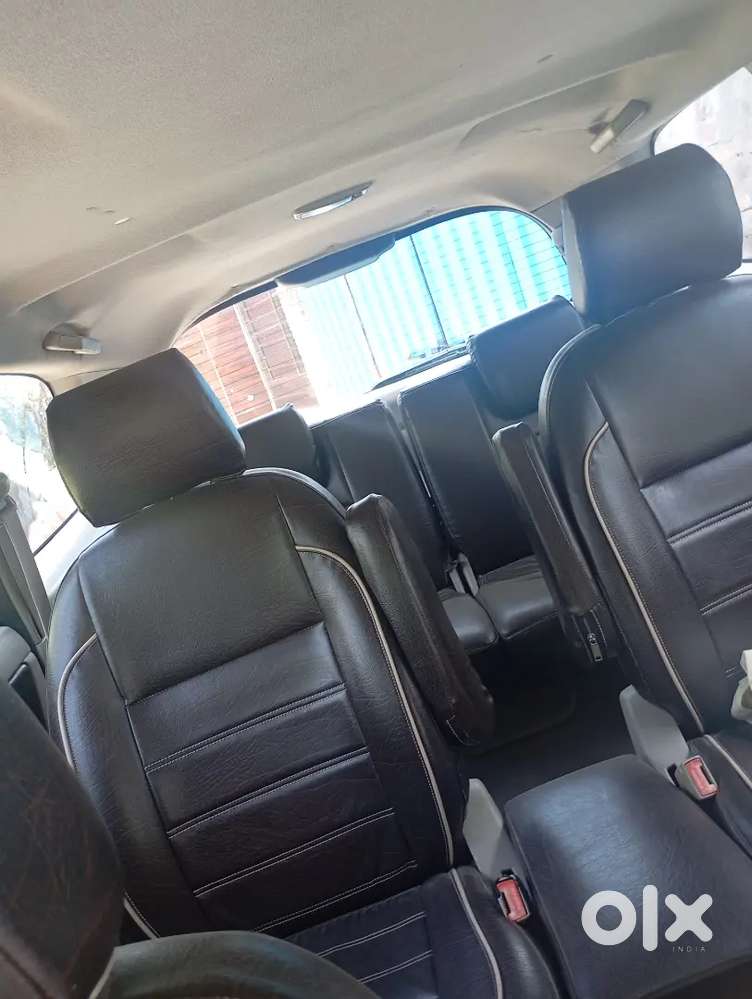 Toyota Innova 2010 Diesel Well Maintained