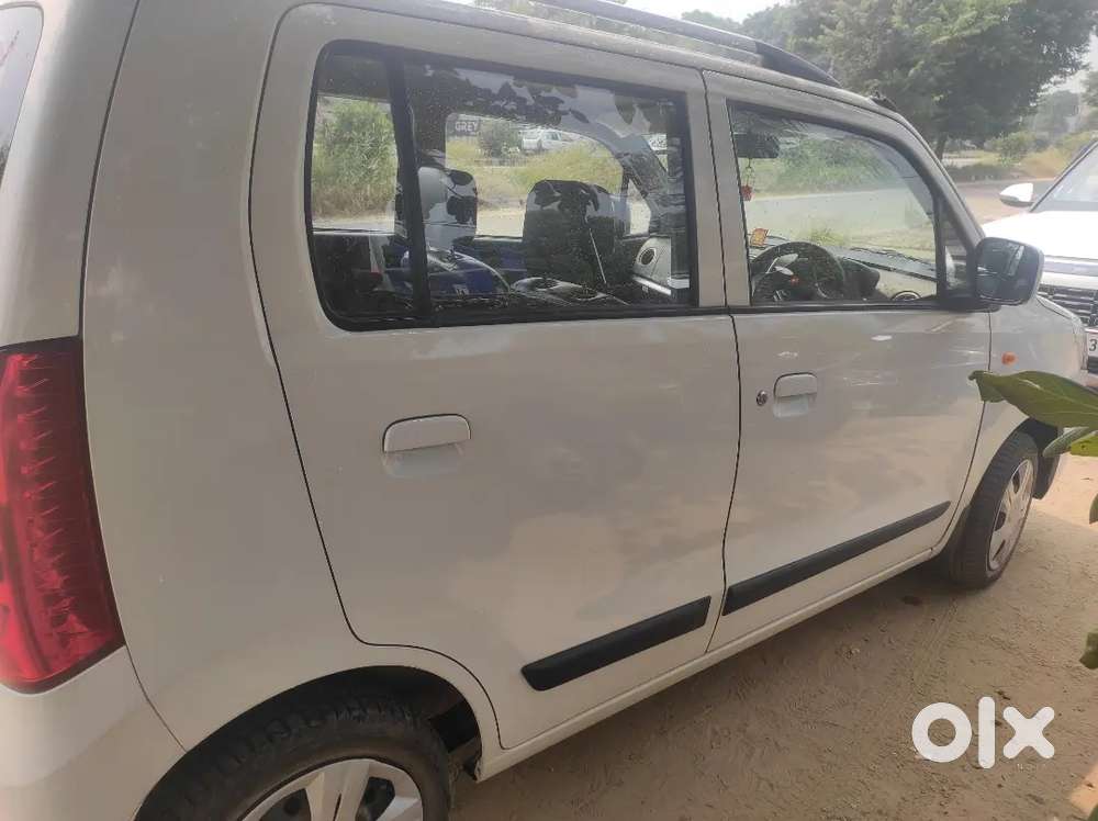 Maruti  Wagon R Vxi 2014 (comprehensive Insurance Till November 2026)
