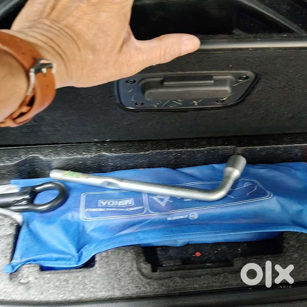 Mahindra Xuv700 Petrol 2024