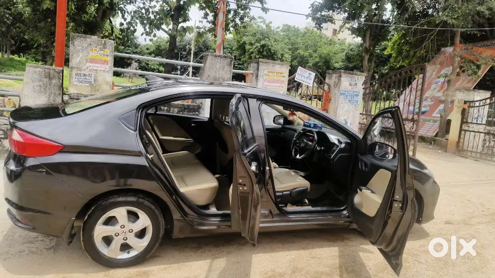 Honda City 1.5 Vx Petrol 2015