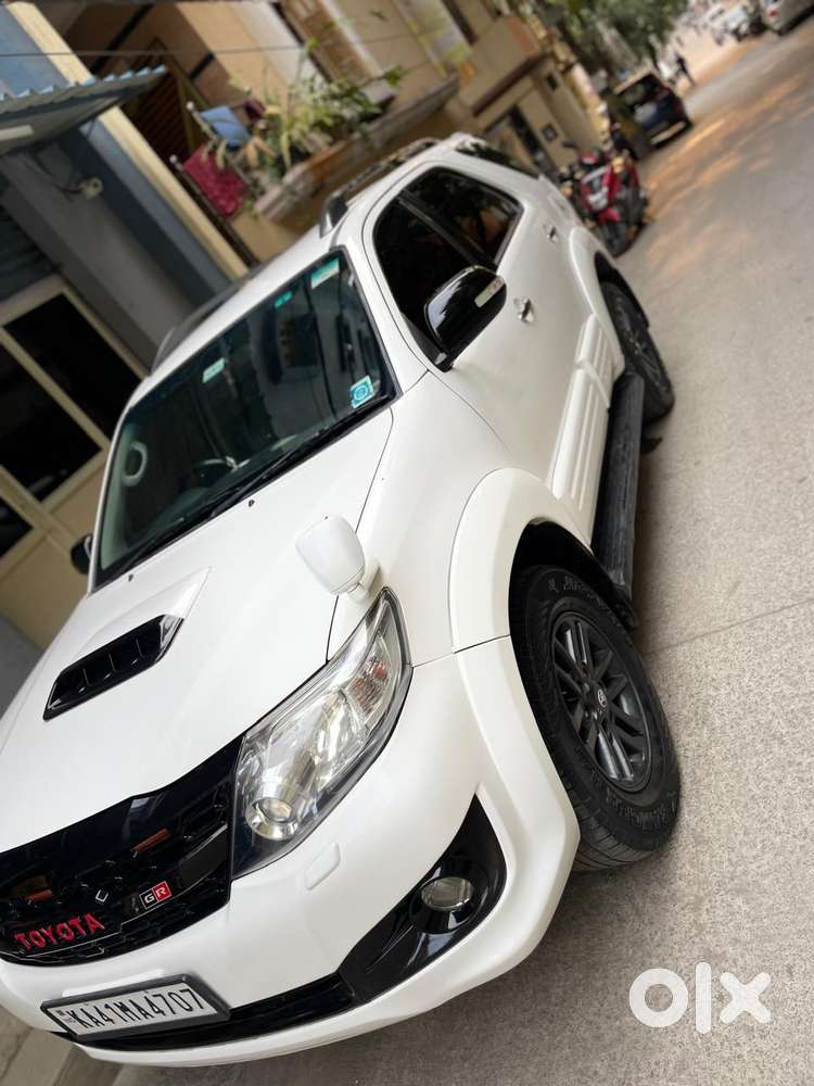 Toyota Fortuner 2011-2016 4x4 Mt, 2015, Diesel