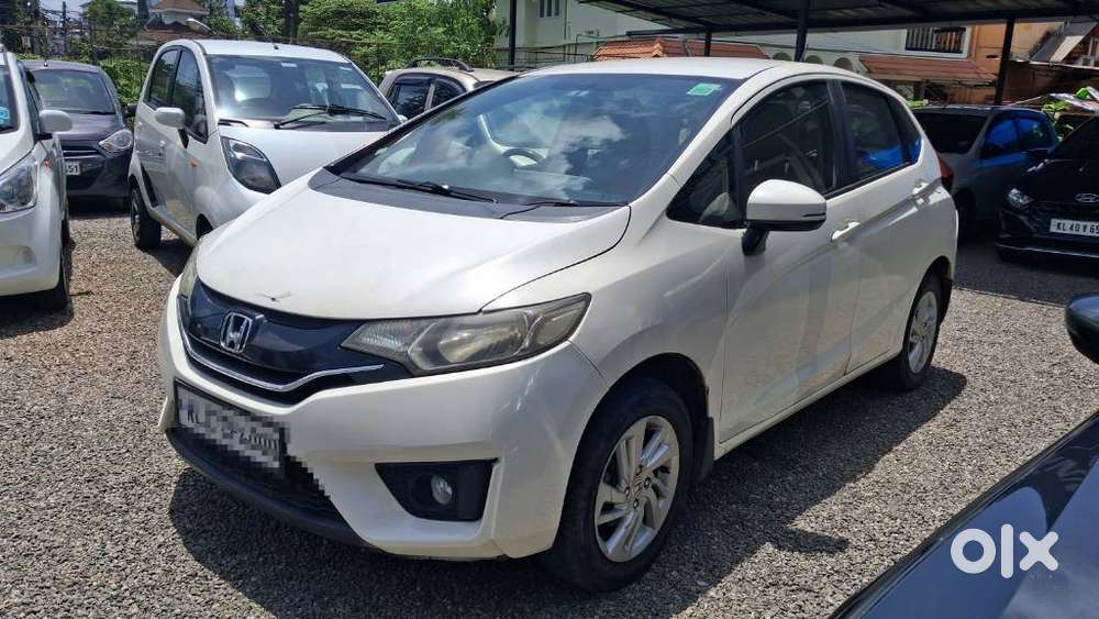 Honda Jazz V Automatic, 2016, Petrol