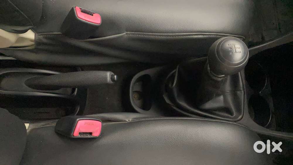 Toyota Etios Liva 2013-2014 G, 2012, Petrol