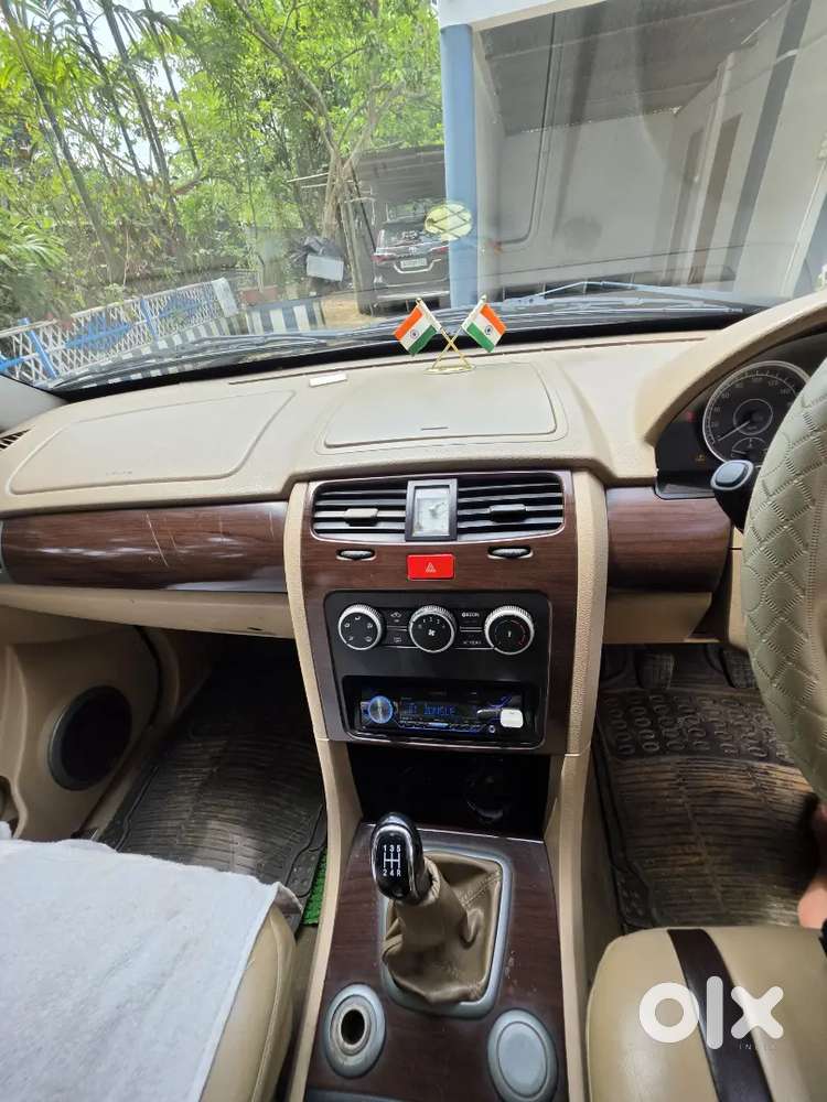 Tata Safari 2014
