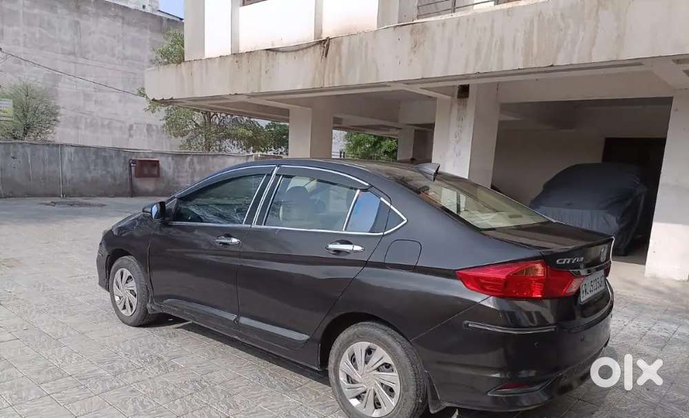 Honda City 2018 Model Year Good Condition With 19km/ltr Avg