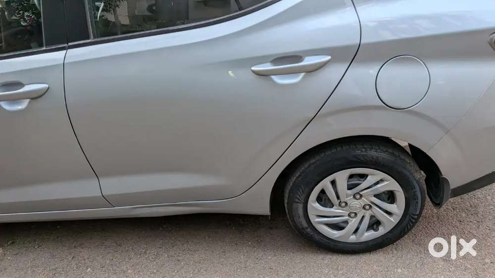 Hyundai Aura Cng Petrol 2021 Model