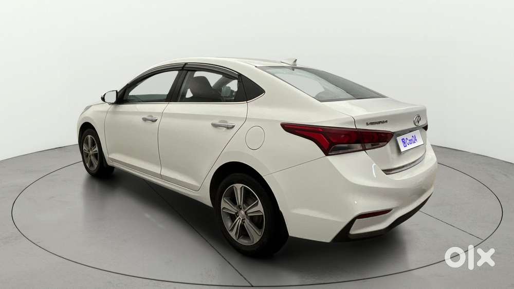 Hyundai Verna 1.6 Vtvt Sx, 2019, Petrol