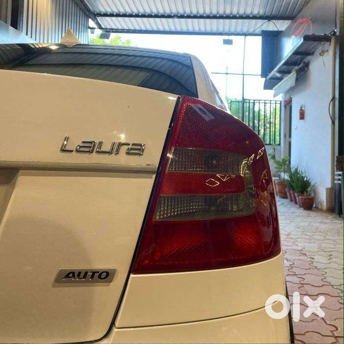 Skoda Laura 2.0 Tdi At L And K, 2011, Diesel