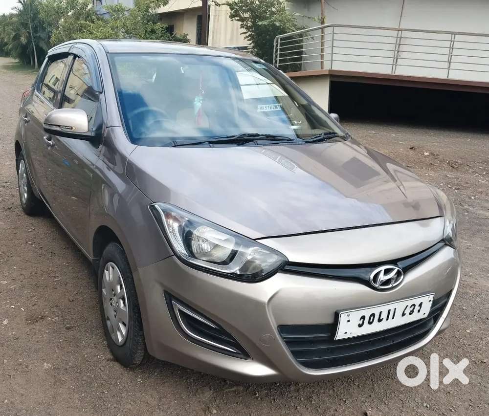 Hyundai I20 2012 Petrol 100000 Km Driven