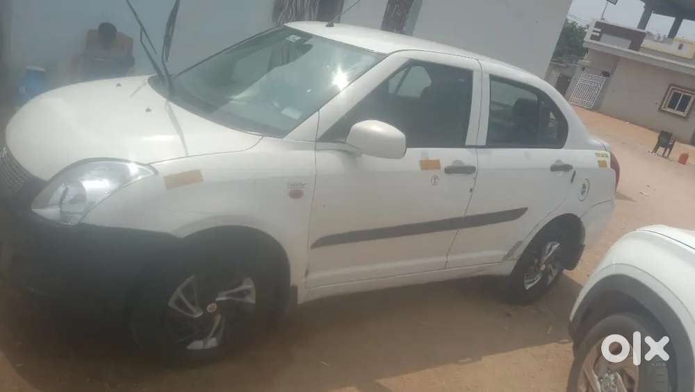 Maruti Suzuki Dzire 2015 Diesel 250000 Km Driven
