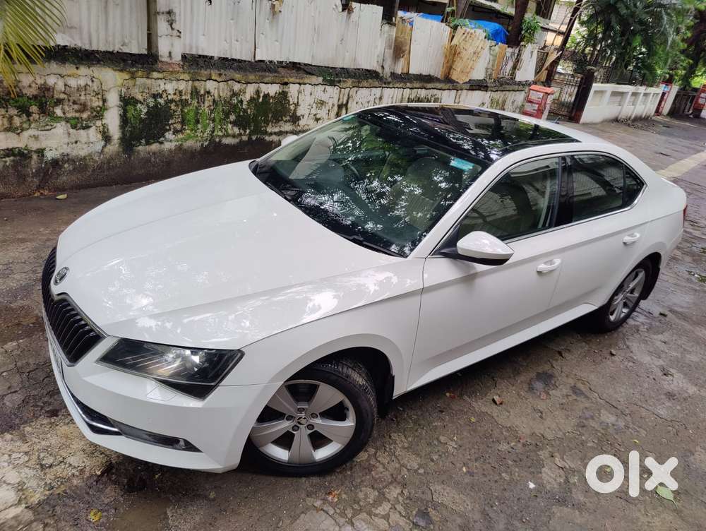 Skoda Superb Style 1.8 Tsi At, 2018, Petrol