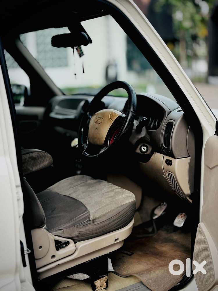 Mahindra Scorpio Vlx 2wd Bsiv, 2012, Diesel