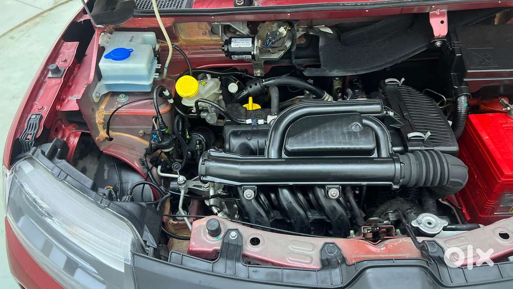 Renault Kwid 1.0 Rxt Amt, 2022, Petrol