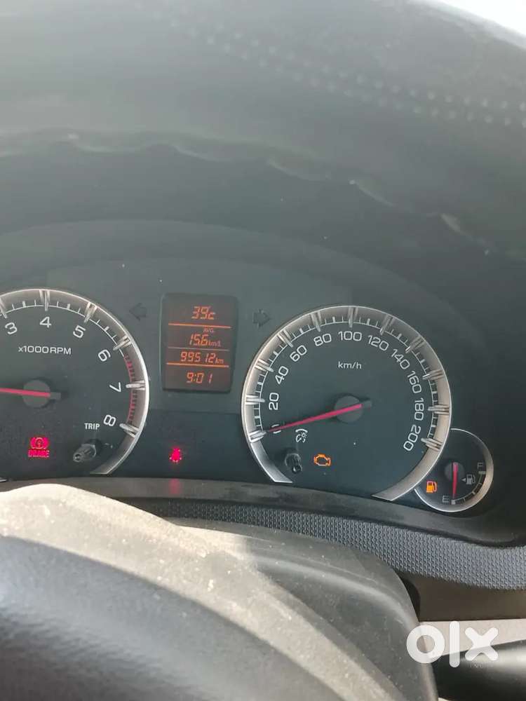 Going To Sell Maruthi Dezire 2017 Modal For 6 Lacks