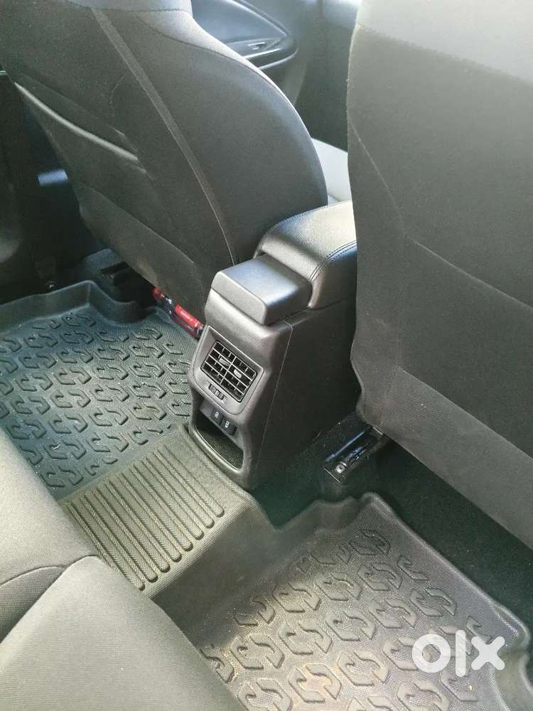 Maruti Suzuki Baleno 2024 Car