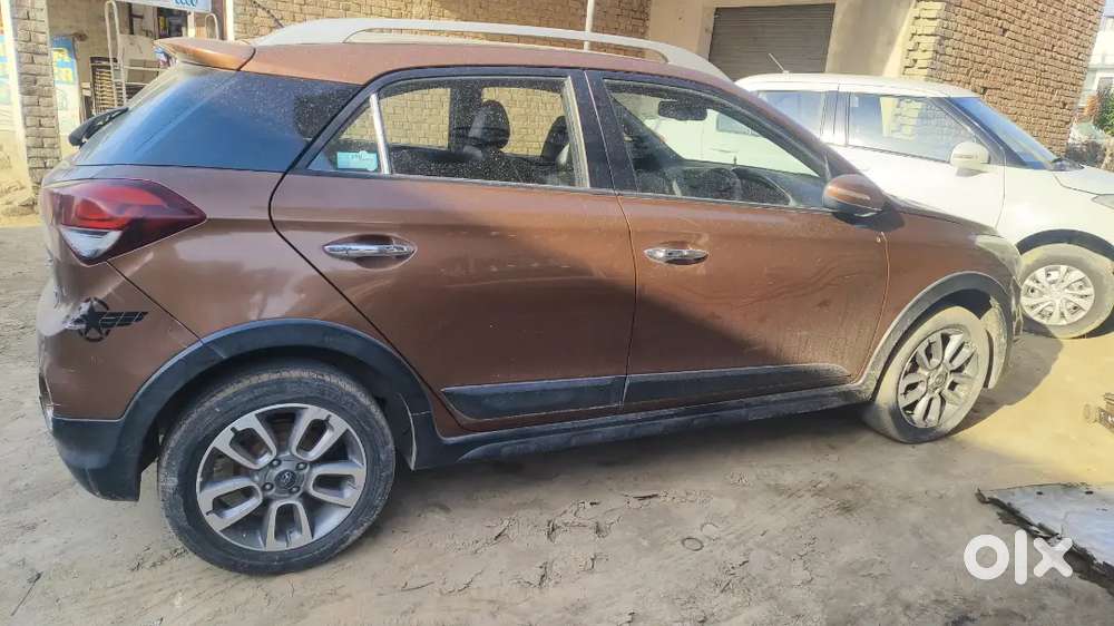 Hyundai I20 Active 2015 Diesel 87000 Km Driven