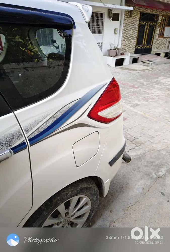 Maruti Suzuki Ertiga 2014 Petrol 72000 Km Driven Original Meter Riding