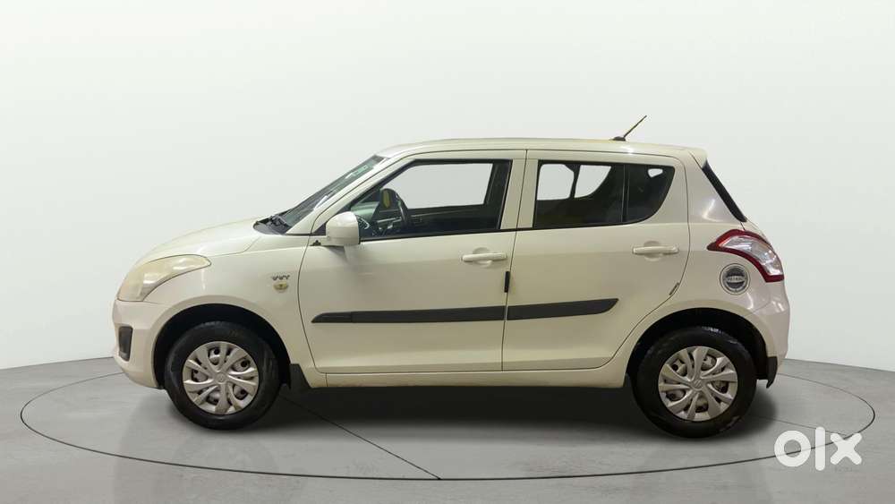Maruti Suzuki Swift 1.2 Lxi (o), 2017, Petrol