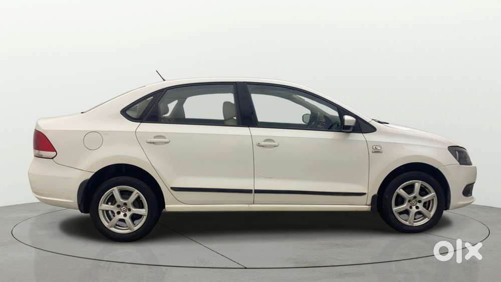 Volkswagen Vento 2010-2013 Petrol Highline, 2014, Petrol