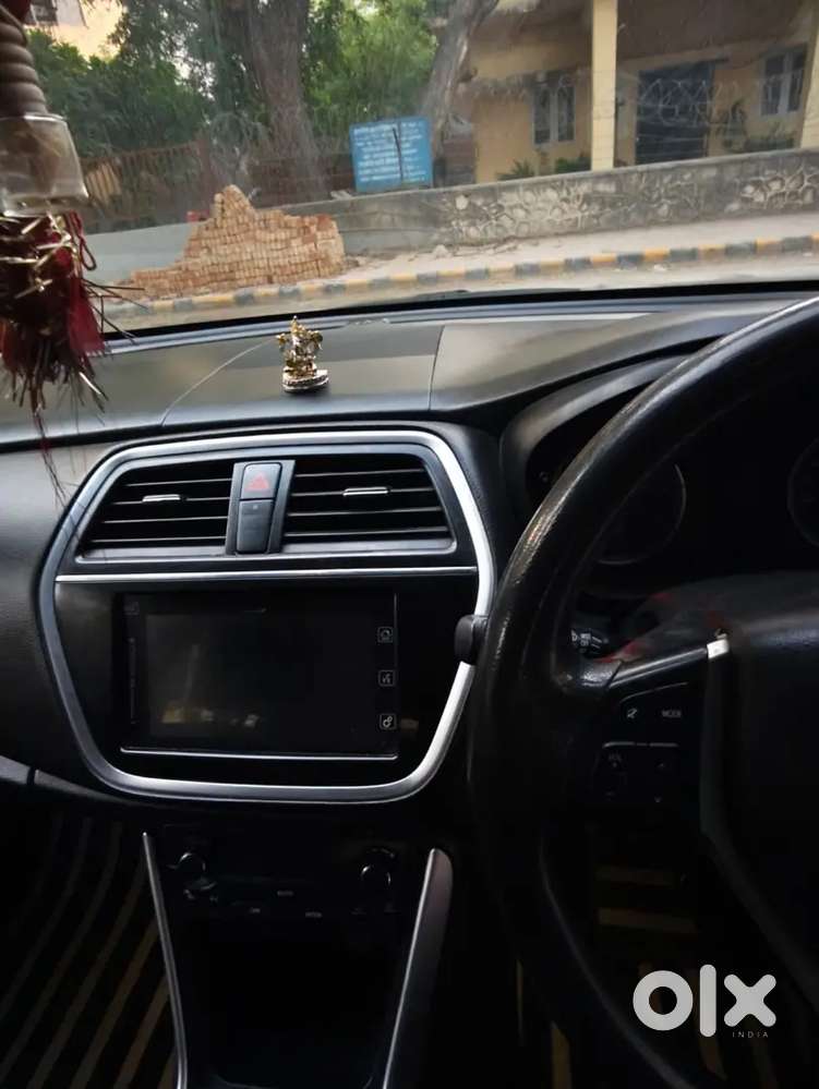Maruti Suzuki S-cross Zeta 2018 Diesel 90000 Km Driven 1st Owner